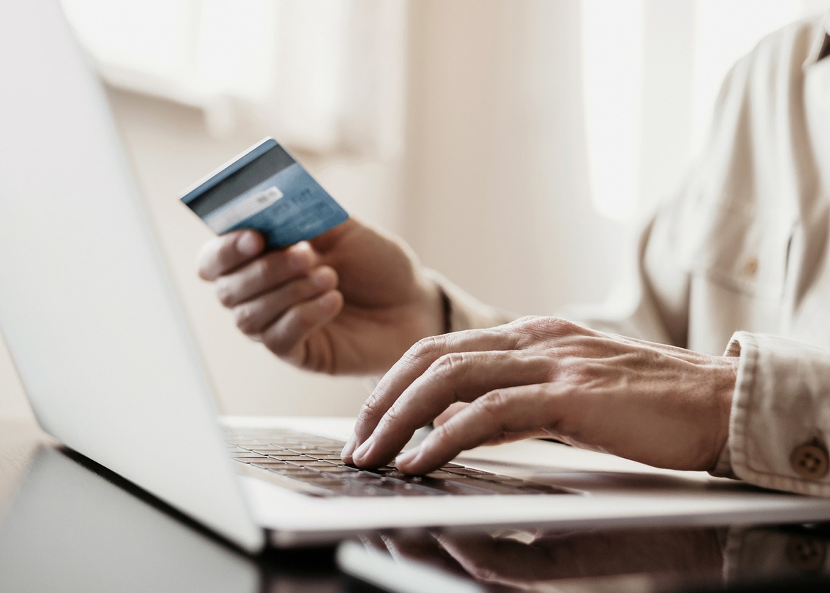 Protecting Yourself from Credit Card Fraud