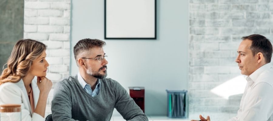 Understanding the Role of a Financial Advisor