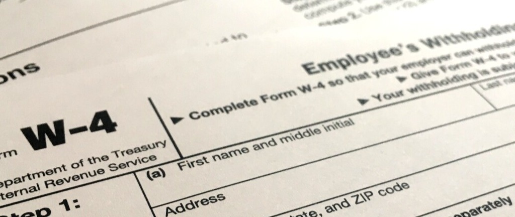 Taxpayers can start the 2022 tax year off right by checking their withholding