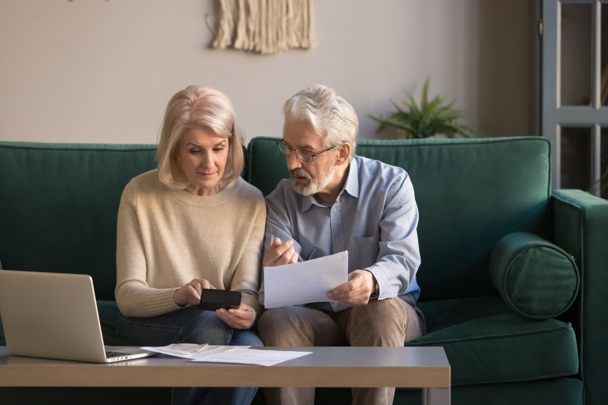 Money Problems Couples Can Avoid