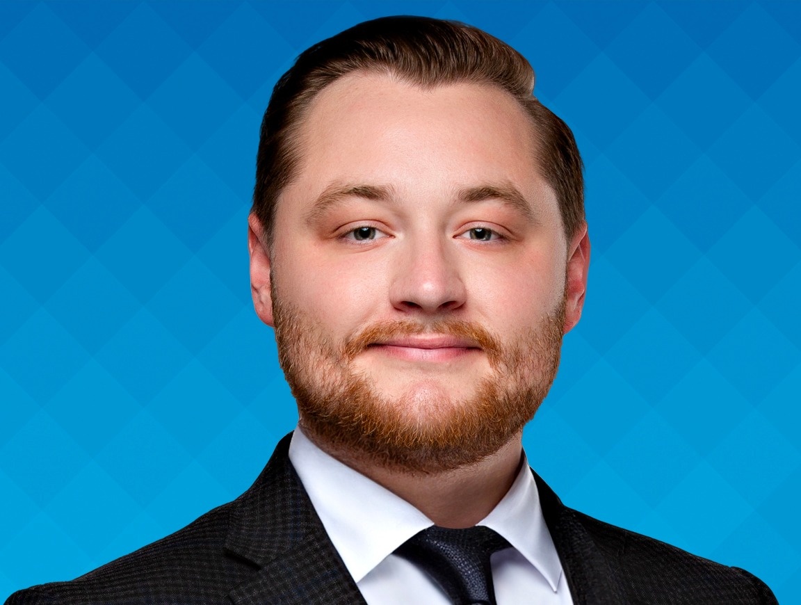 Simmons Joins First Community Financial Services