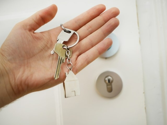 5 Modifications to Make to Your Finances After Buying a Home