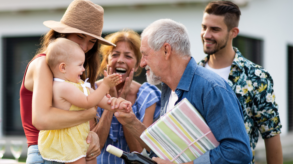8 Financial Wellness Tips to Help Manage Generational Wealth