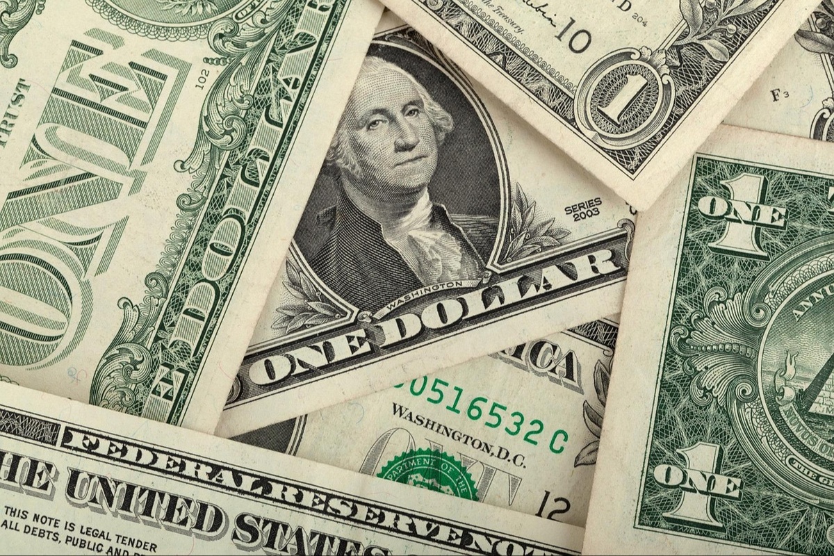 The U.S. dollar rides the ups and downs of uncertainty