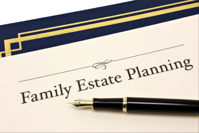 4 Reasons to Review Your Estate Plan Before the Holidays