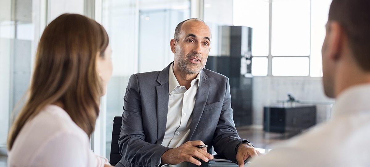 5 Key Benefits of Hiring a Local Financial Professional