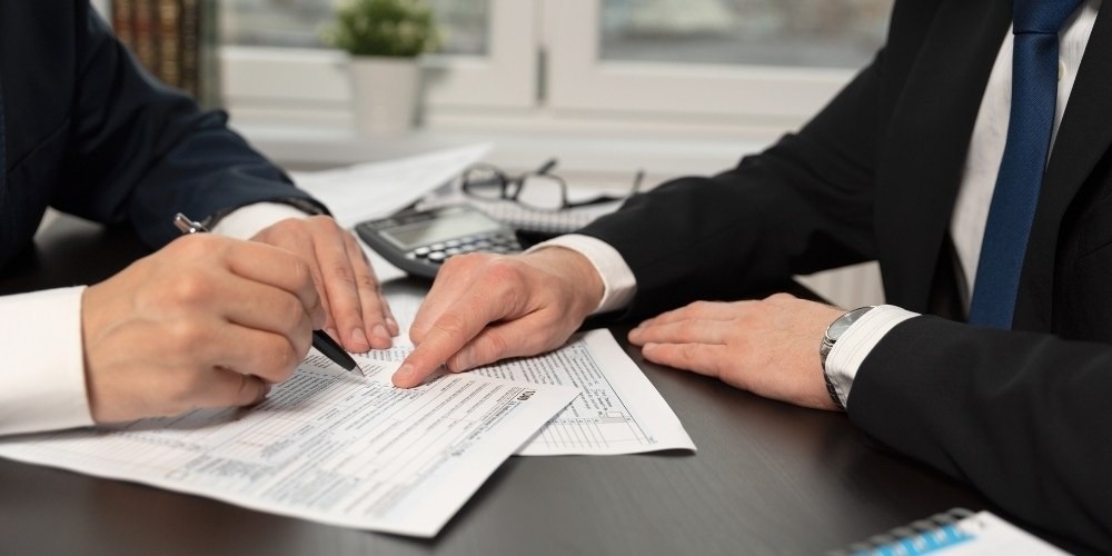 What To Bring to Your First Meeting With a Tax Accountant in NYC