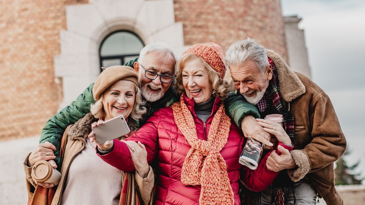 8 Quick but Fun Vacation Destinations for Busy Seniors Who Enjoy Travel