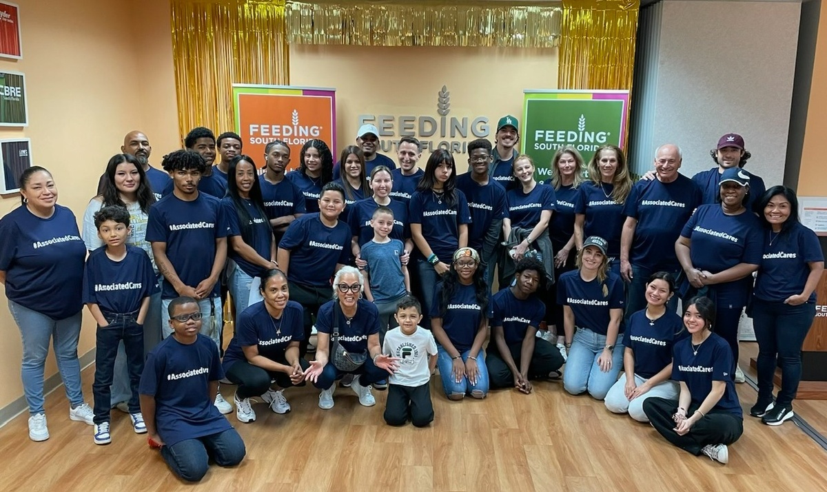 Associated Teams with Feeding South Florida Again This Holiday Season
