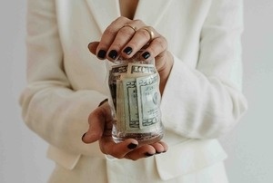 Women and Wealth: A Pivot Towards Retirement