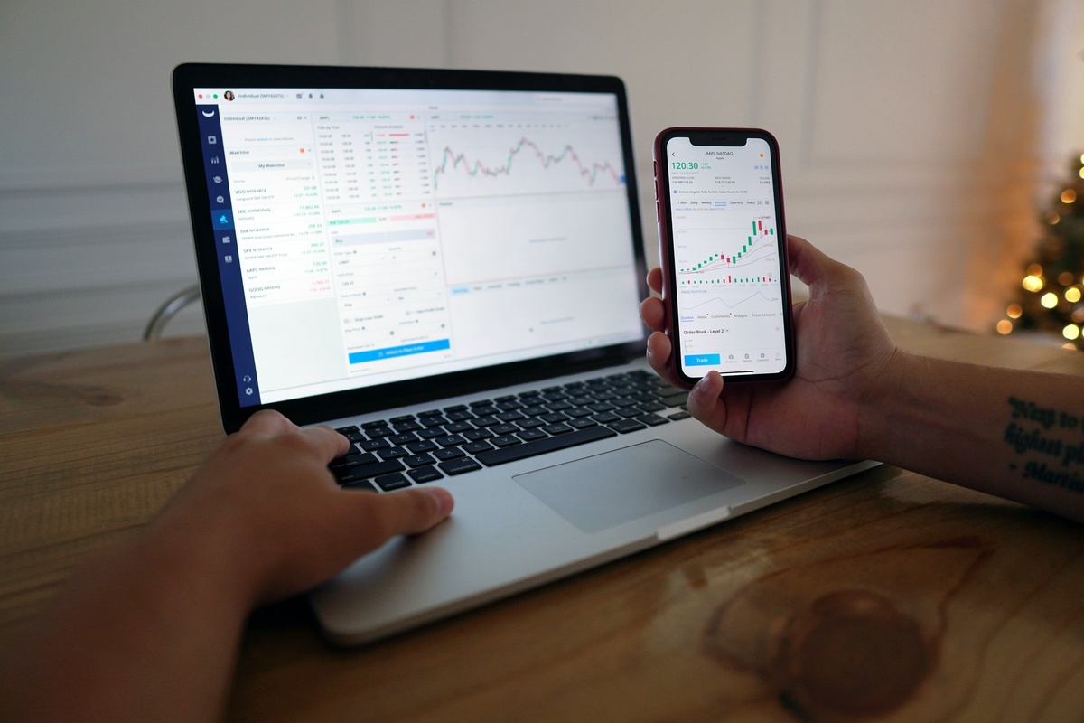 2021 End of Year Market Analysis