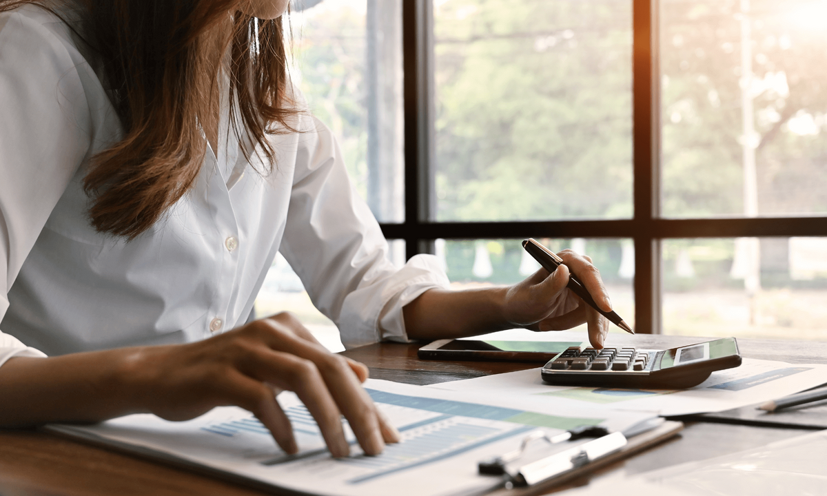 Tips to Shape Up Your Fiscal Fitness this Summer