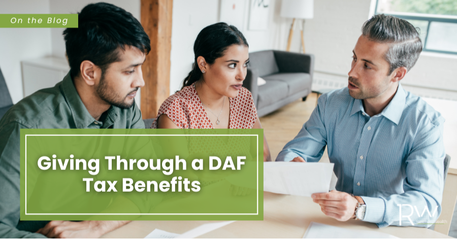 Giving Through a Donor Advised Fund: 5 Tax Benefits