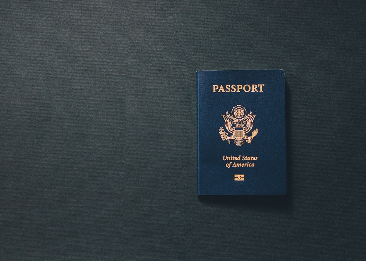 Tipping While Traveling: The Ultimate Etiquette Guide