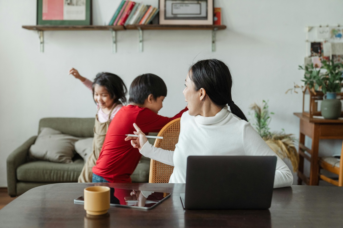 Mid-Year Money Check: Are You on Track With Your Financial Goals?