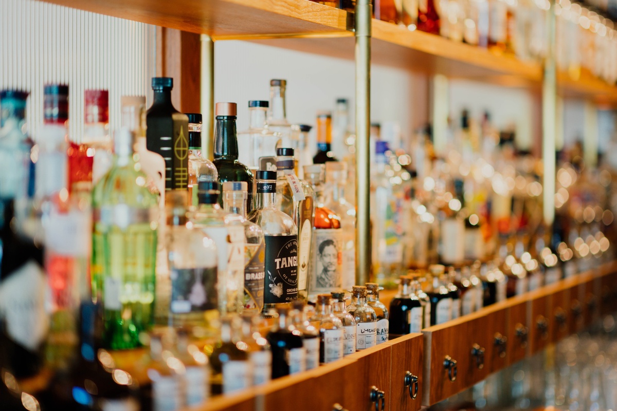 Why is Liquor Liability Insurance Important at Weddings?