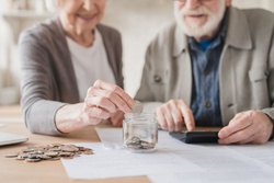 What Is the Best Order to Withdraw Money in Retirement?