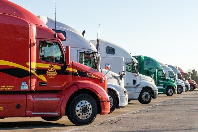 4 Tips for Alabama Semi Truck Insurance