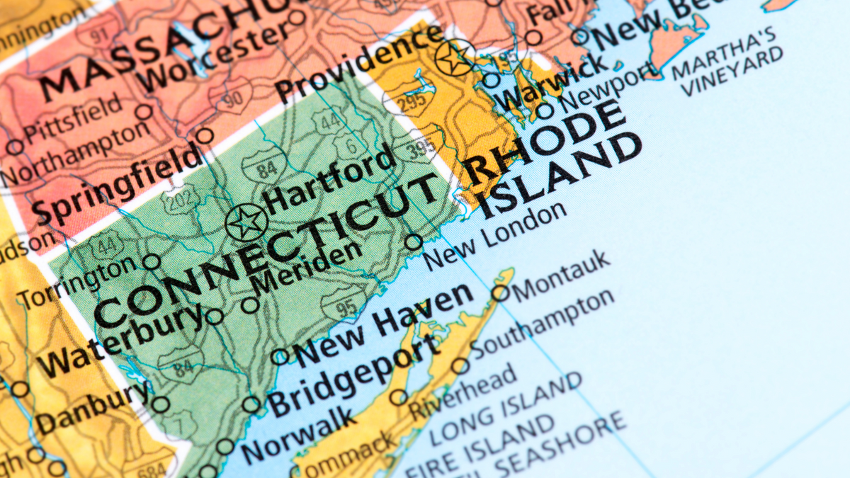 Pros and Cons of Retiring in Connecticut