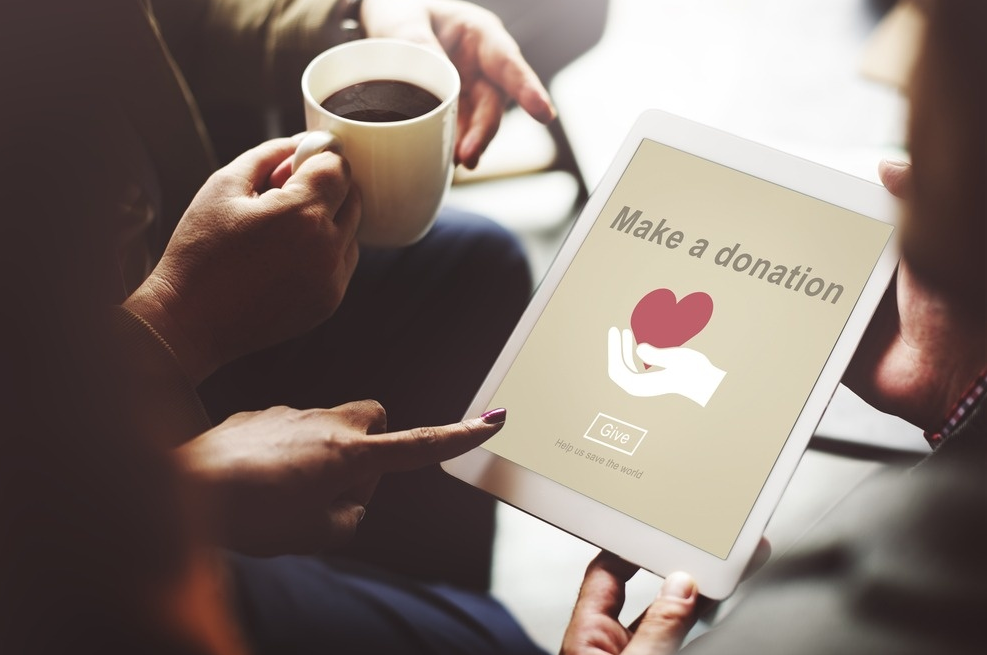 Which is Better for Philanthropic Giving? A Donor Advised Fund (DAF) or a Private Foundation