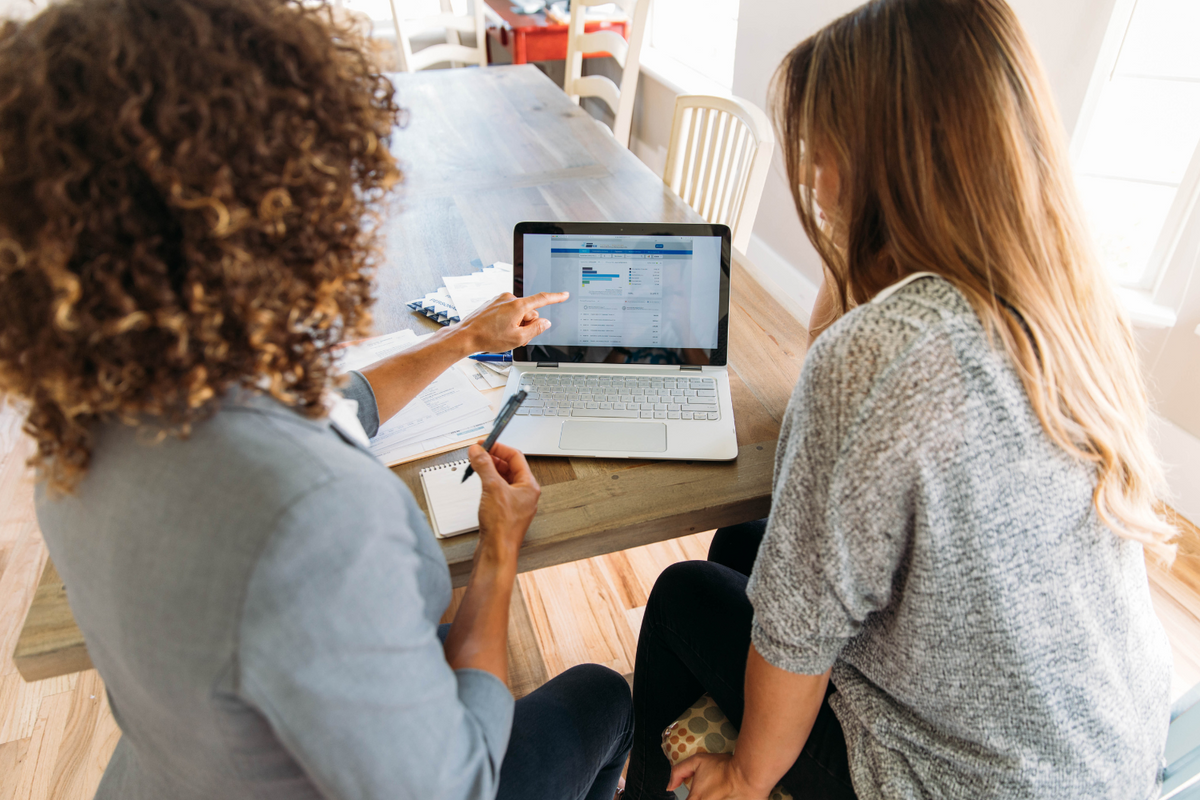 Tax Season Discoveries: When to Contact a Financial Advisor