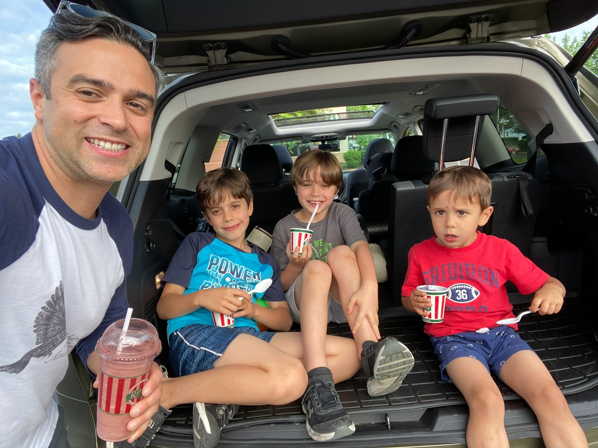 Sun, Fun, and Summer Savings: 5 Thrifty Tips for Summer Traveling