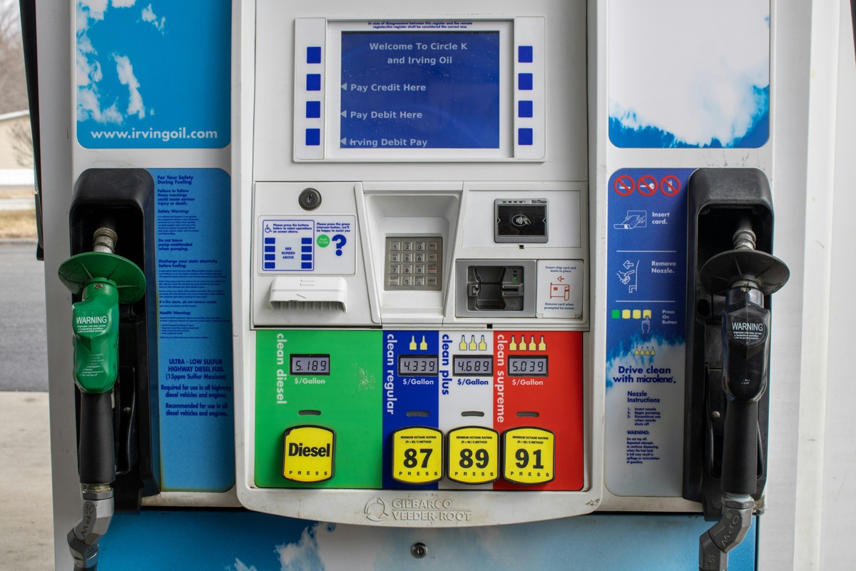 Ways to Cut Down On Your Gas Expenses