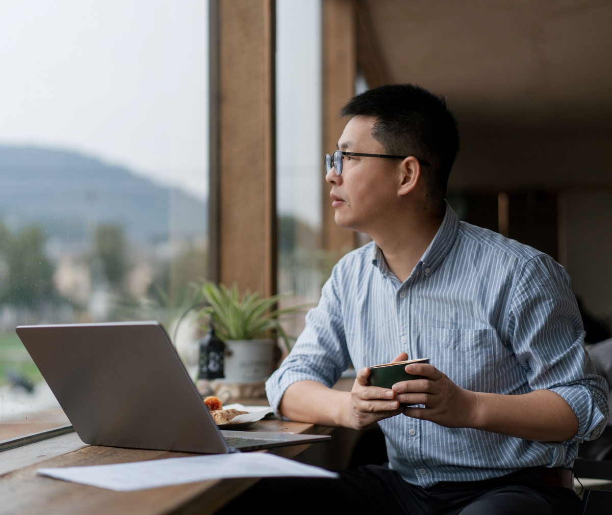 Why Smart People Make Bad Financial Decisions