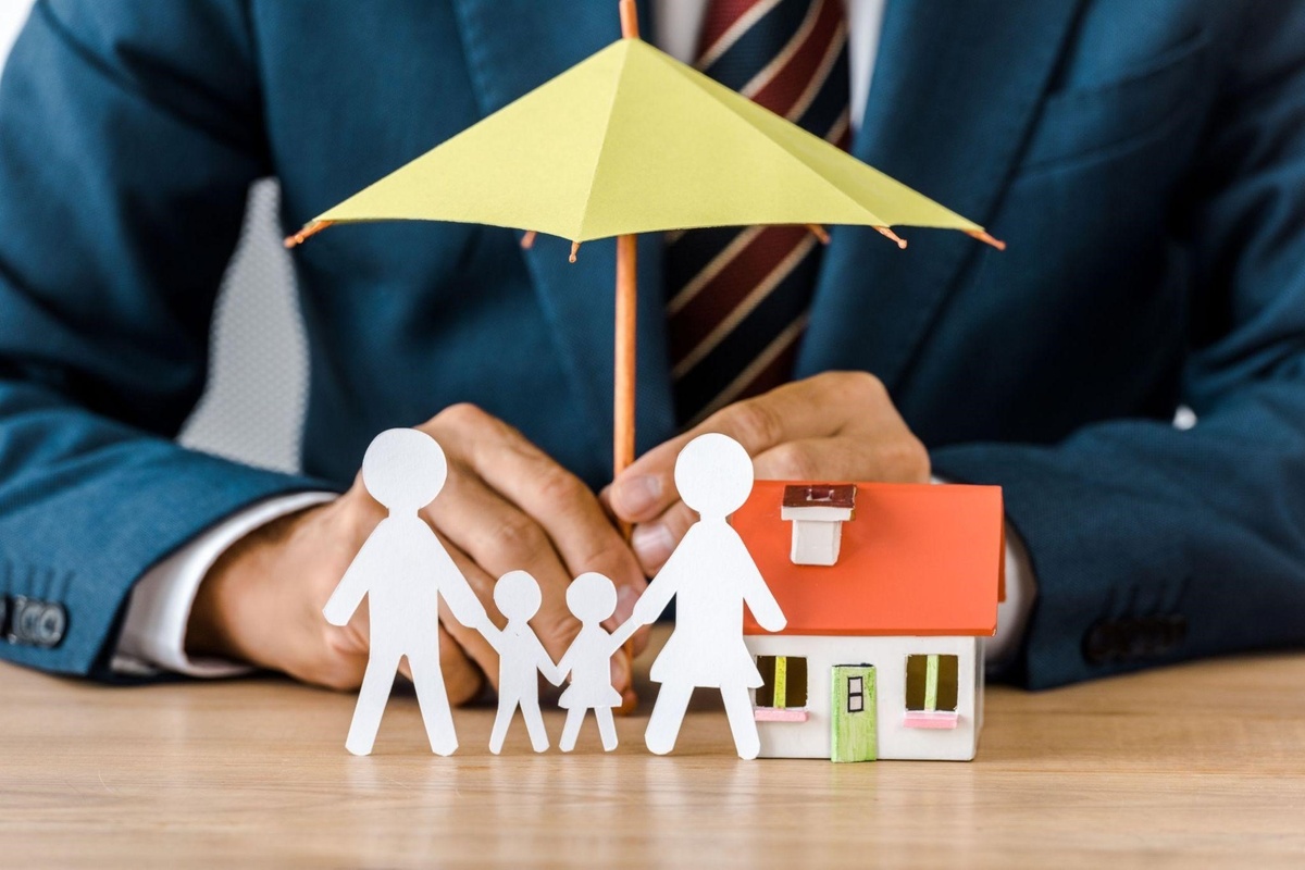 Universal vs. Variable Life Insurance: What to Know