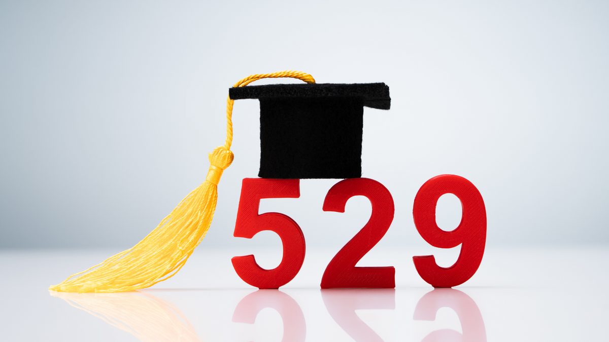 529 College Savings Plans: For Education and Estate Planning