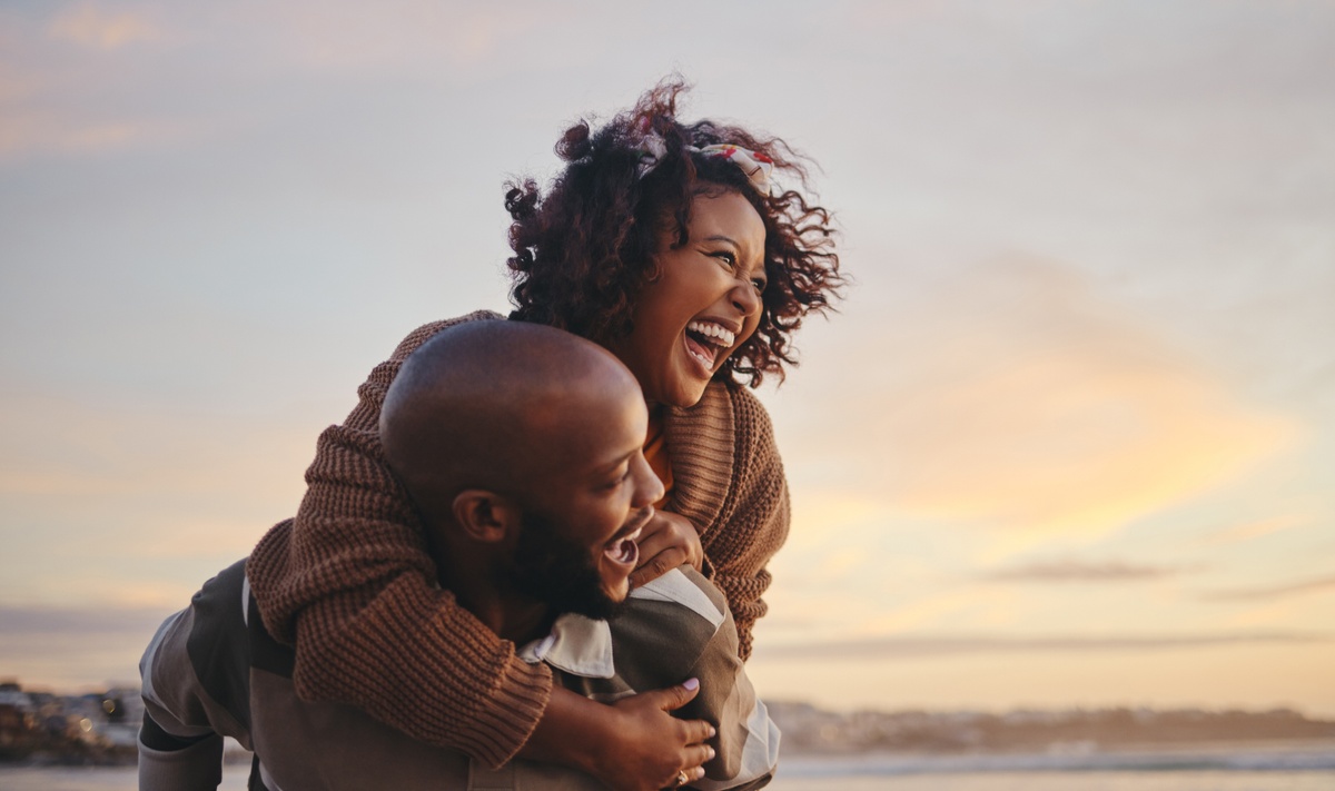 How to Build Wealth While Balancing Today’s Expenses