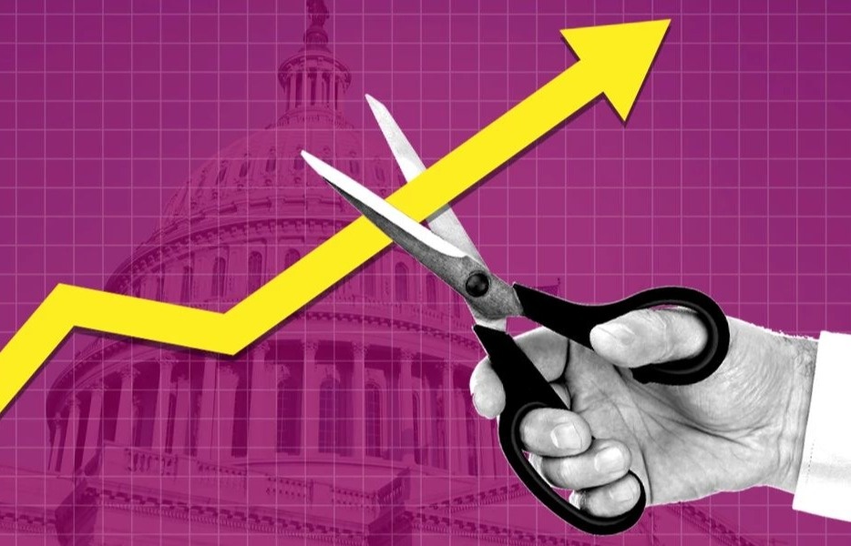 Fed's Rate Cut: Inflation Down, Jobs Uncertain