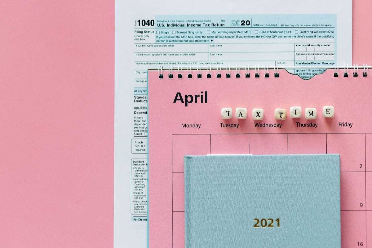 What Can a CPA Do That an Accountant Can't?