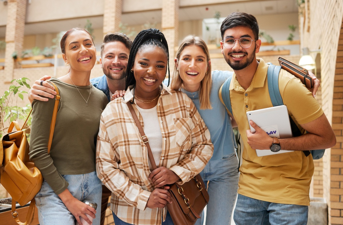 Graduation and Financial Independence: Starting on the Right Foot