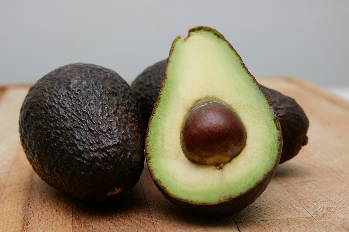 Avocados Protect the Heart, Brain, and Eyes