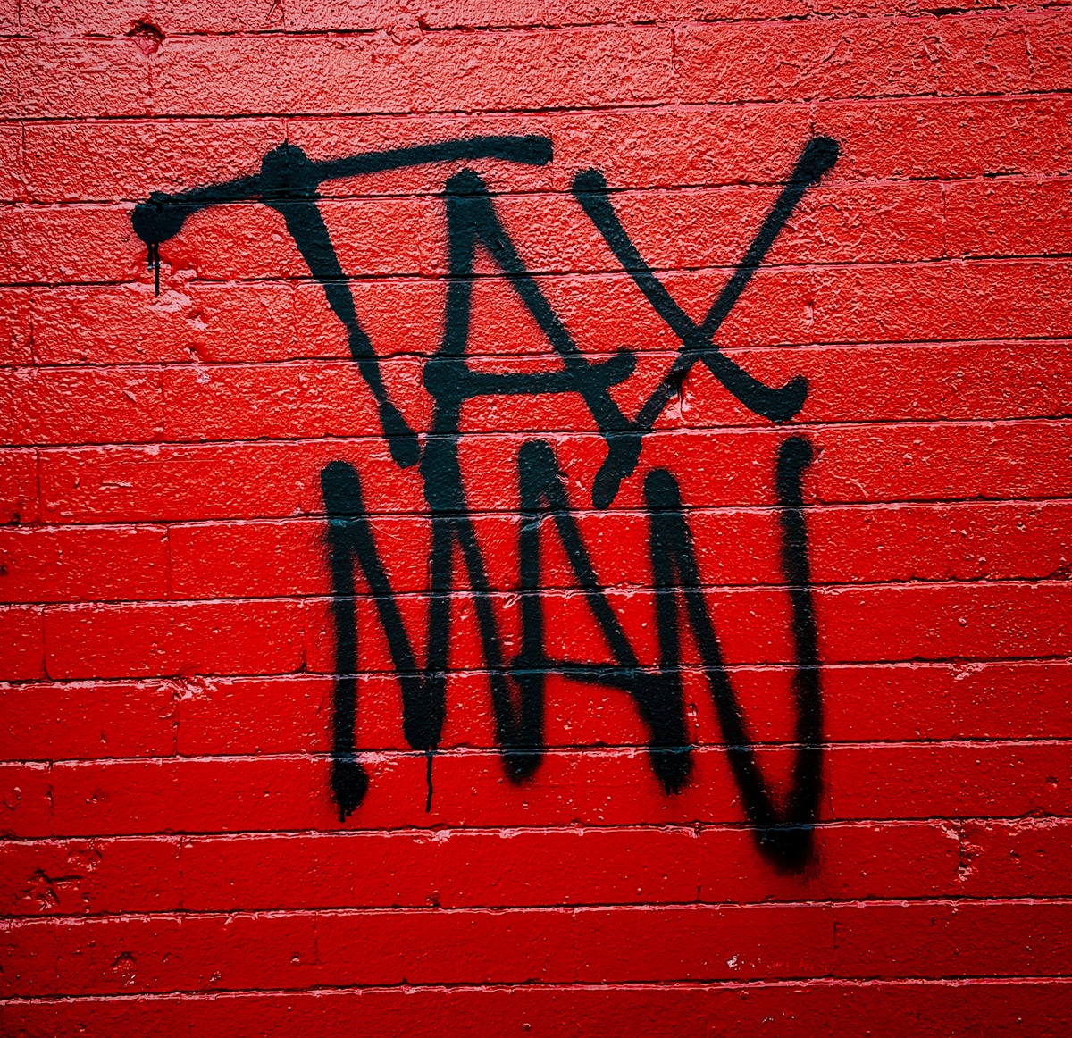 Navigating Taxes: Understanding the Difference Between Tax Preparation and Tax Planning