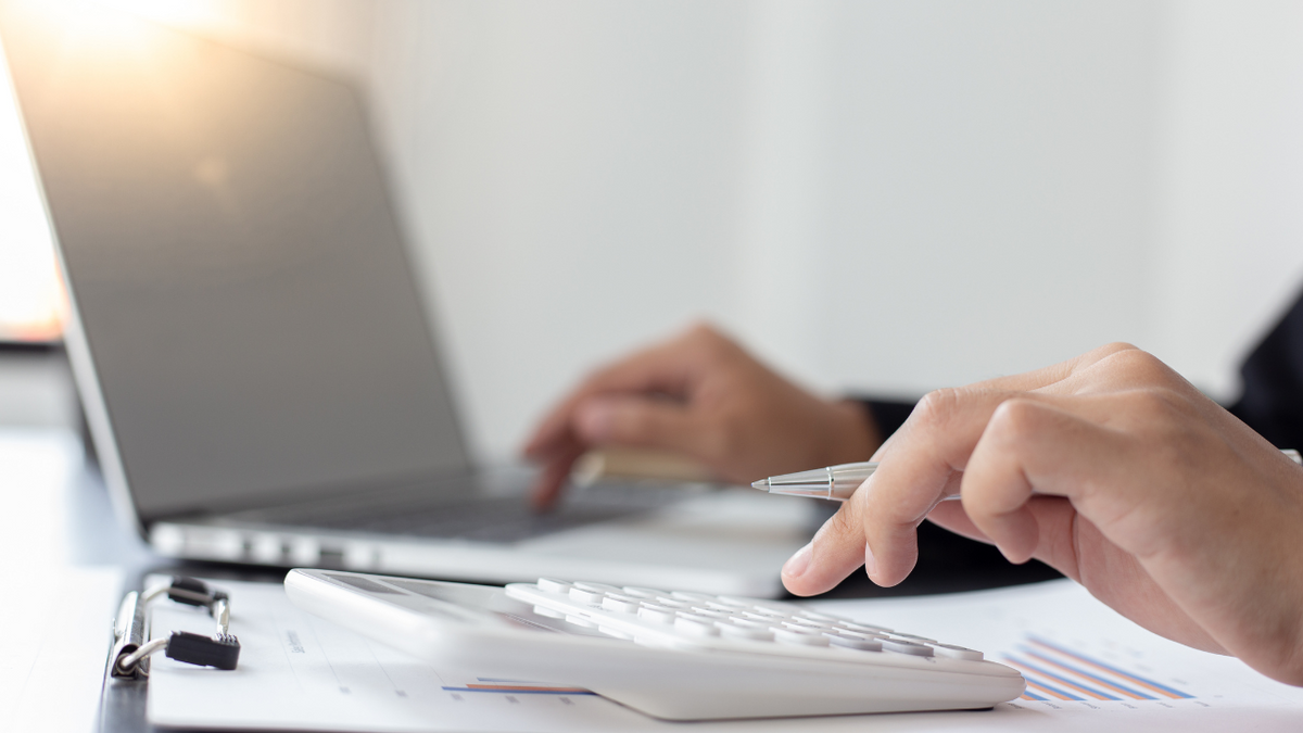 Net Worth Made Easy: How to Calculate, Track, and Improve It