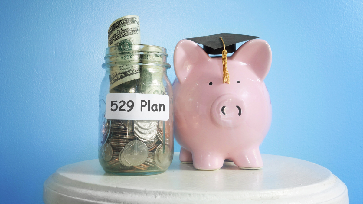 A Quick Guide to 529 Plans and College Savings: Dispelling Common Myths and Misconceptions