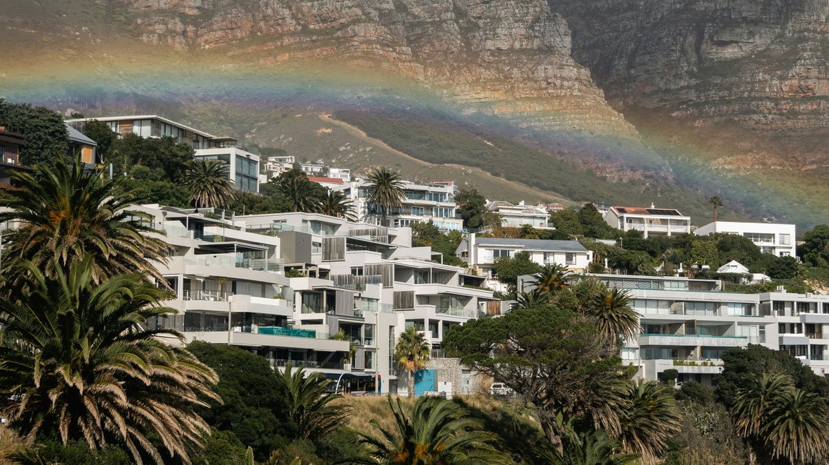 Why High Earners Pay More Taxes in Their 40s Than Their 30s (Even If Income Is Flat)