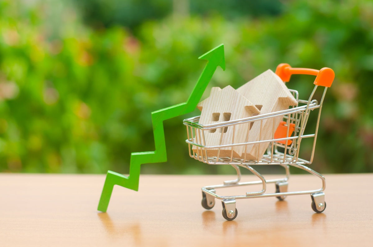 Is Household Spending Poised to Surge?