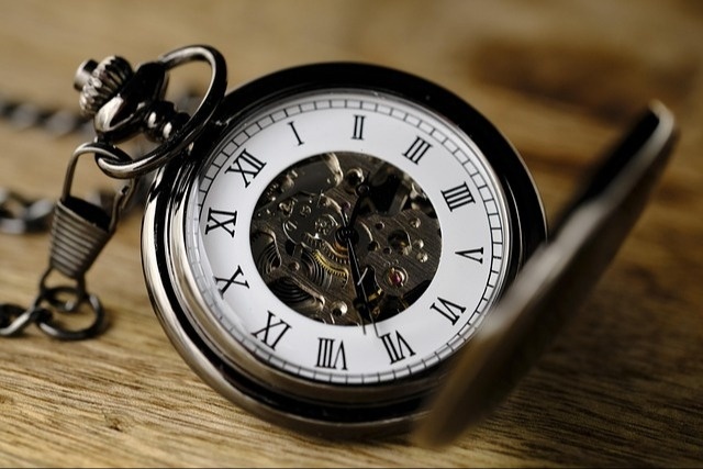 The Early Wealth Playbook: Lessons Many People Wish They Learned Sooner