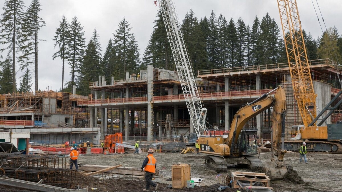 3 Ways Washington Construction Company Owners Can Improve Employee Retention