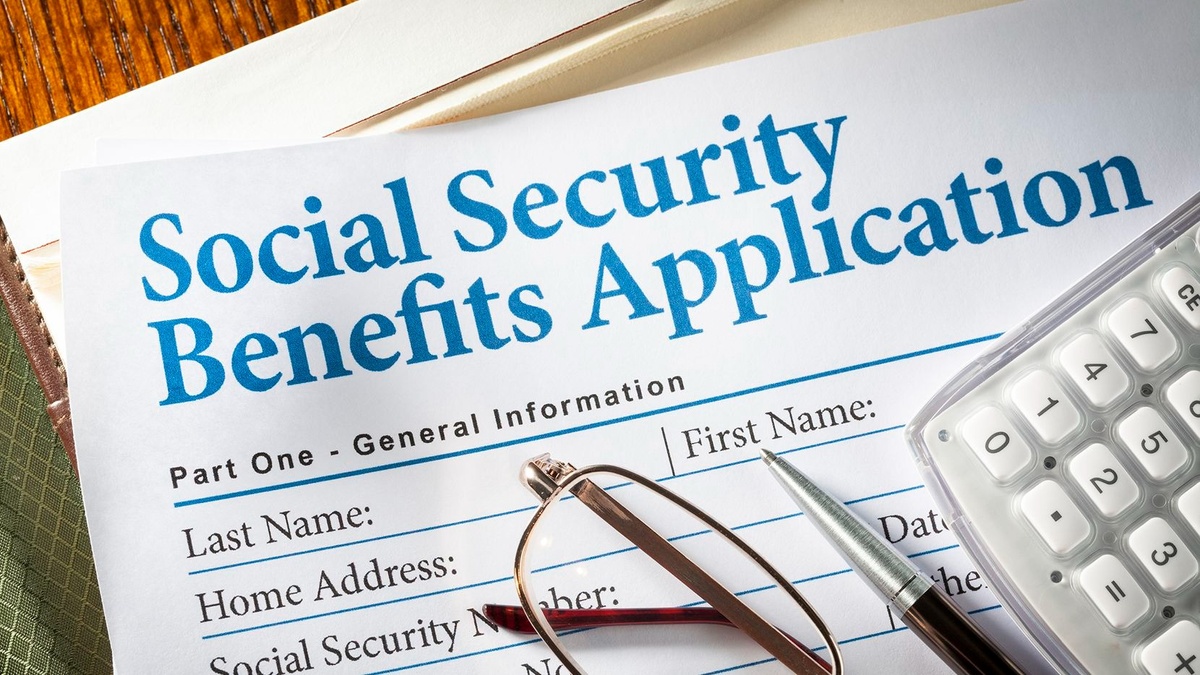 Social Security: The Only Retirement Decision That Requires Predicting Your Own Lifespan