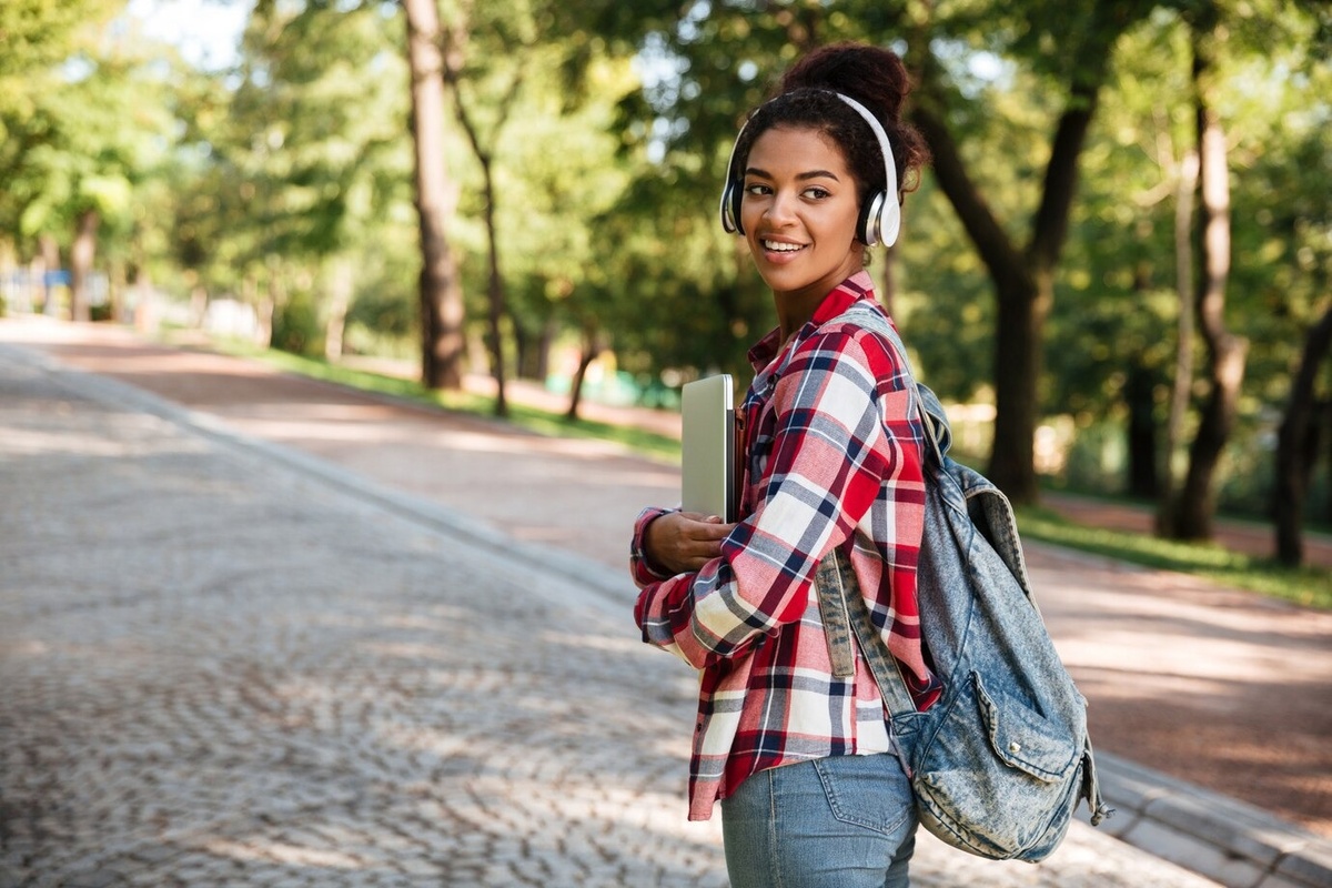 How to Earn a Degree Without Drowning in Debt