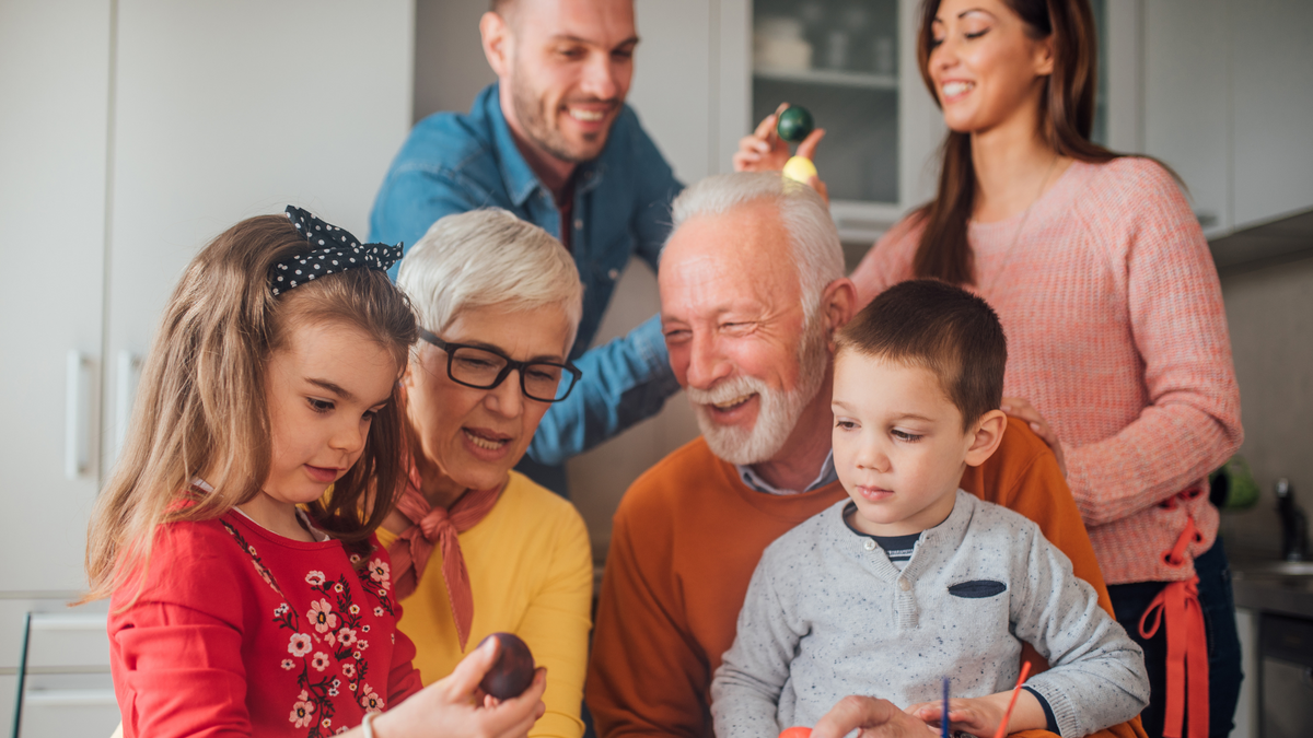 Wealth, Family, and Legacy: A Guide for High-Net-Worth Individuals in the Sandwich Generation