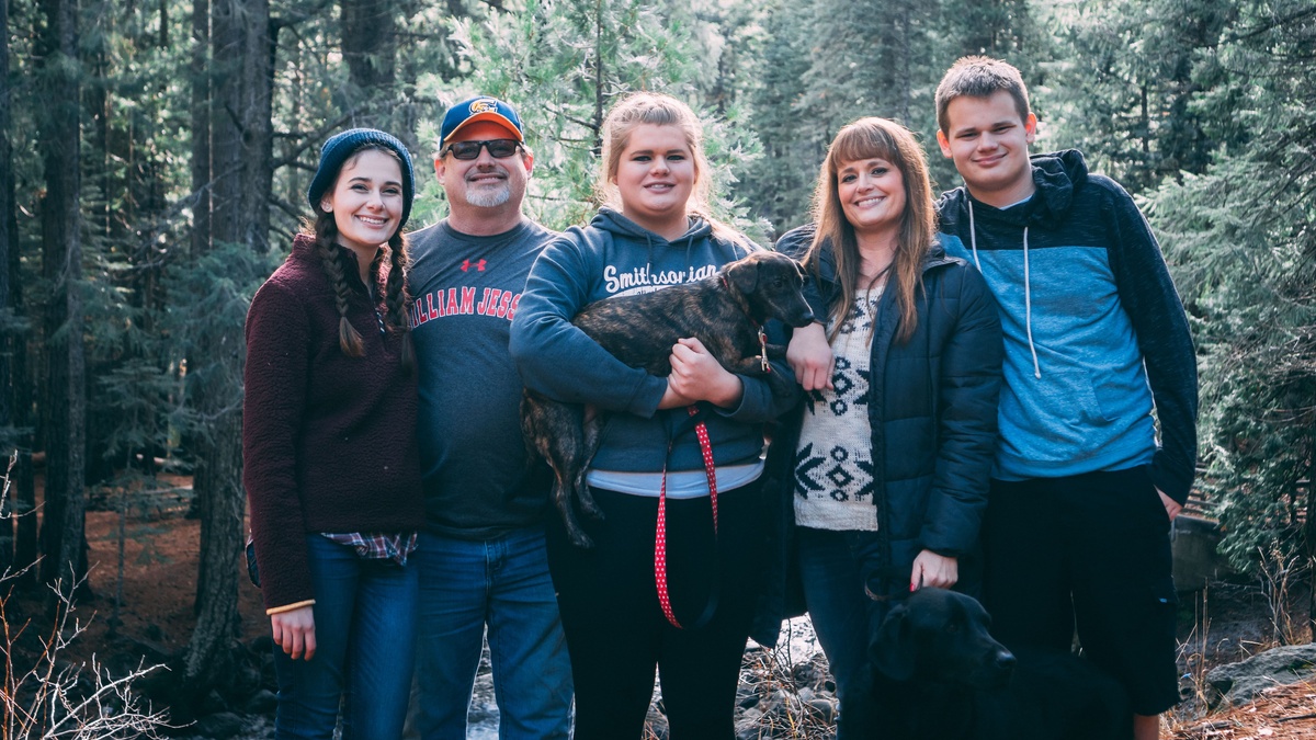 Money Talks: How to Use Holiday Gatherings to Start Family Financial Conversations