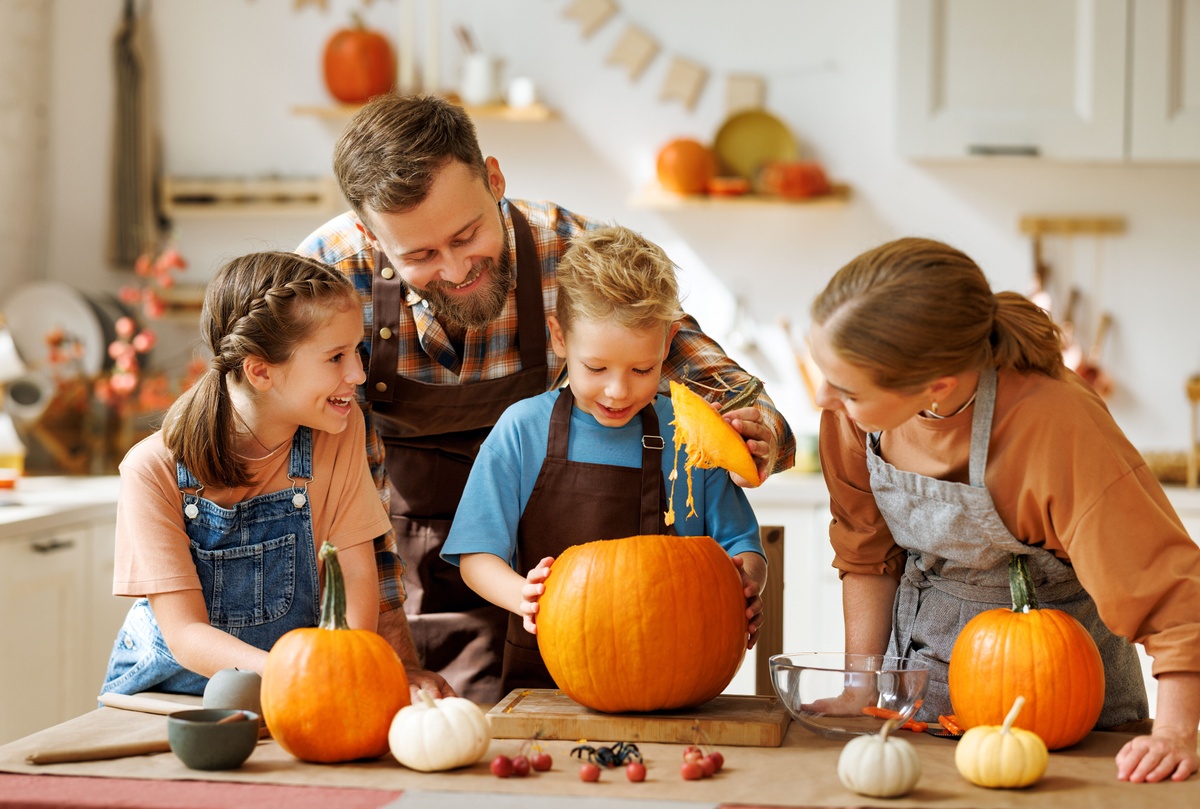 Don’t Let Scary Headlines Spook Your Financial Strategy