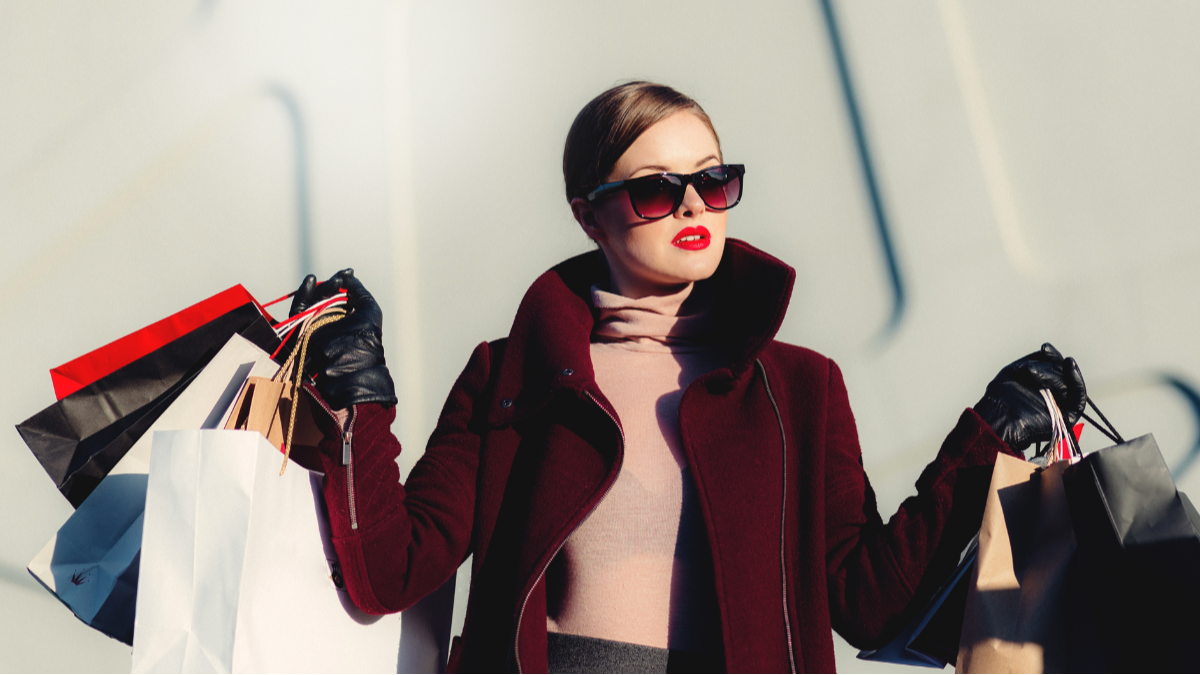 Spending Navigating the Holiday Spree: A Guide to Avoid Overspending