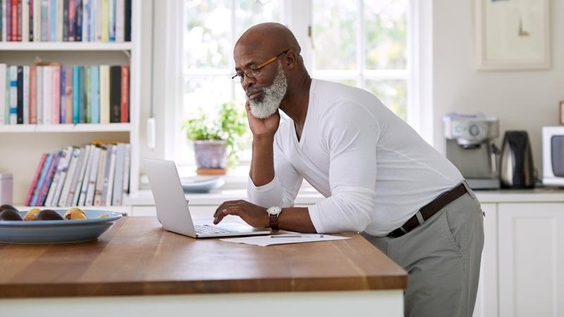 7 MONEY MOVES RETIREES ALMOST NEVER REGRET