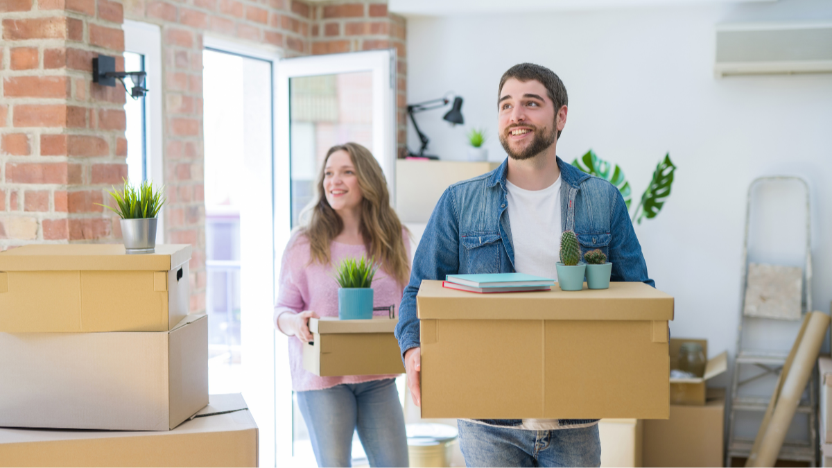 Living with Your Parents: Should You Stay or Should You Go?